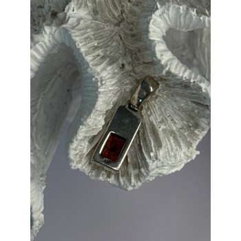 Vintage 925 Sterling Silver Amber Pendant Length 1.10 Inch