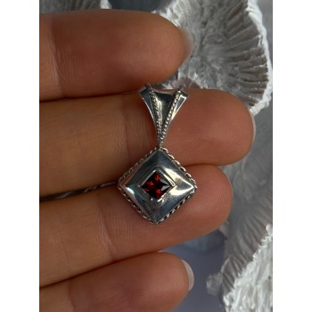 Vintage 925 Sterling Silver Garnet Pendant Length 1.10 Inch