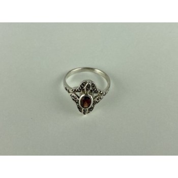 925 Sterling Silver Almandine & Marcasites Ring Size 7