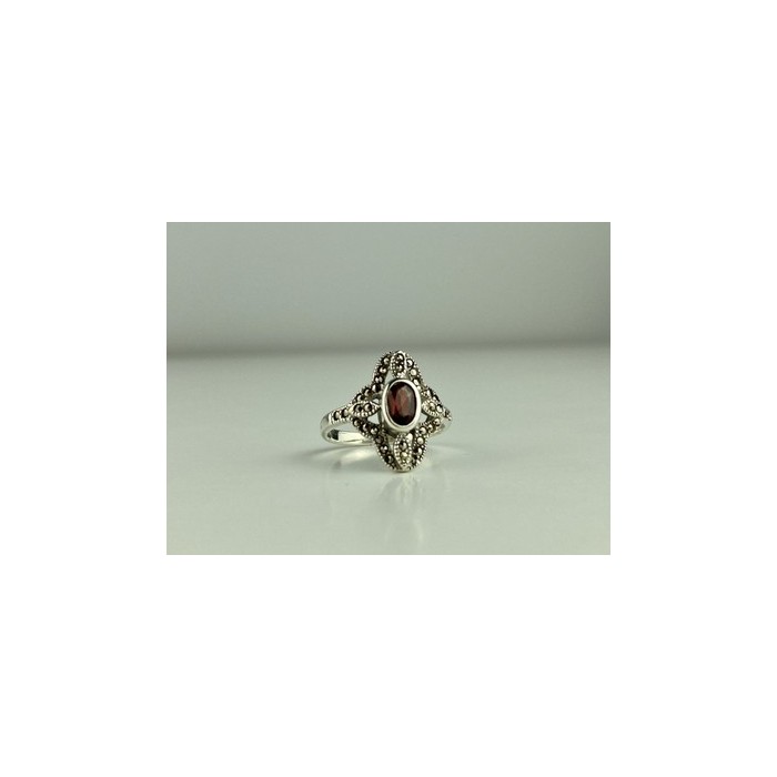 925 Sterling Silver Almandine & Marcasites Ring Size 7
