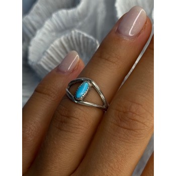 925 Sterling Silver Turquoise Ring Size 5.5