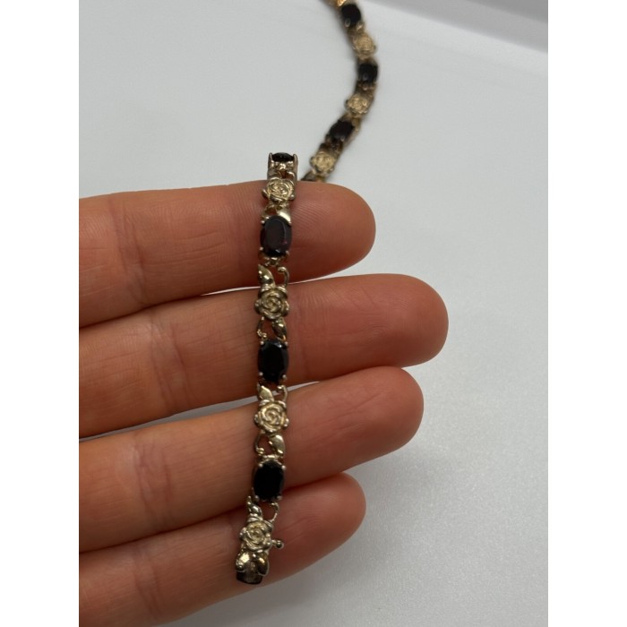 925 STERLING SILVER GARNET FLOWERS  BRACELET