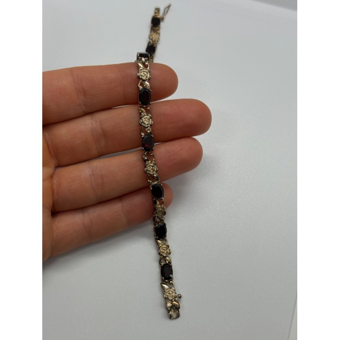 925 STERLING SILVER GARNET FLOWERS  BRACELET