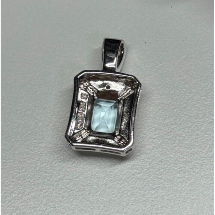 925 Sterling Silver Topaz Pendant