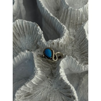 925 Sterling Silver Turquoise Ring Size 4
