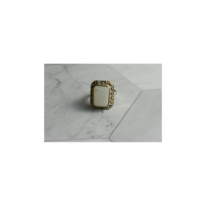 925 Sterling Silver Mother Of Pearl & Marcasites Ring Size 6.5