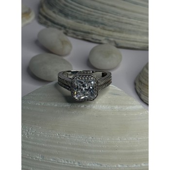 Shiny 925 Sterling Silver Cz Ring Size 10