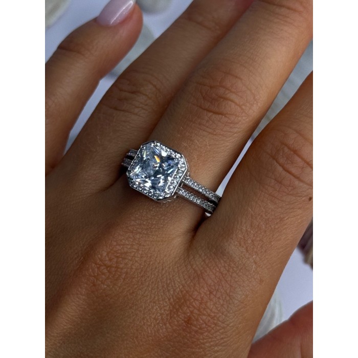 Shiny 925 Sterling Silver Cz Ring Size 10