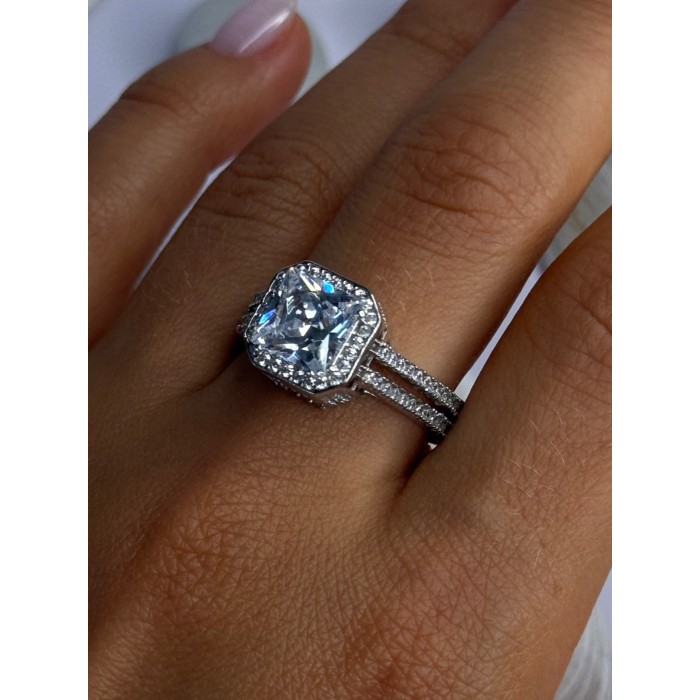 Shiny 925 Sterling Silver Cz Ring Size 10