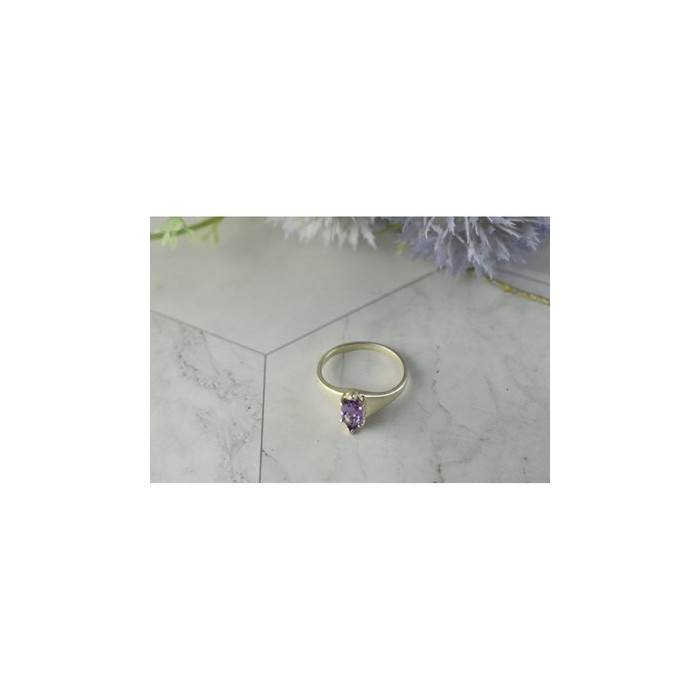 925 Sterling Silver Amethyst Ring Size 8