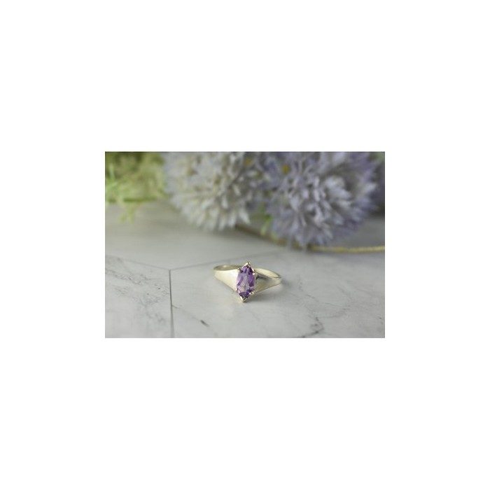 925 Sterling Silver Amethyst Ring Size 8