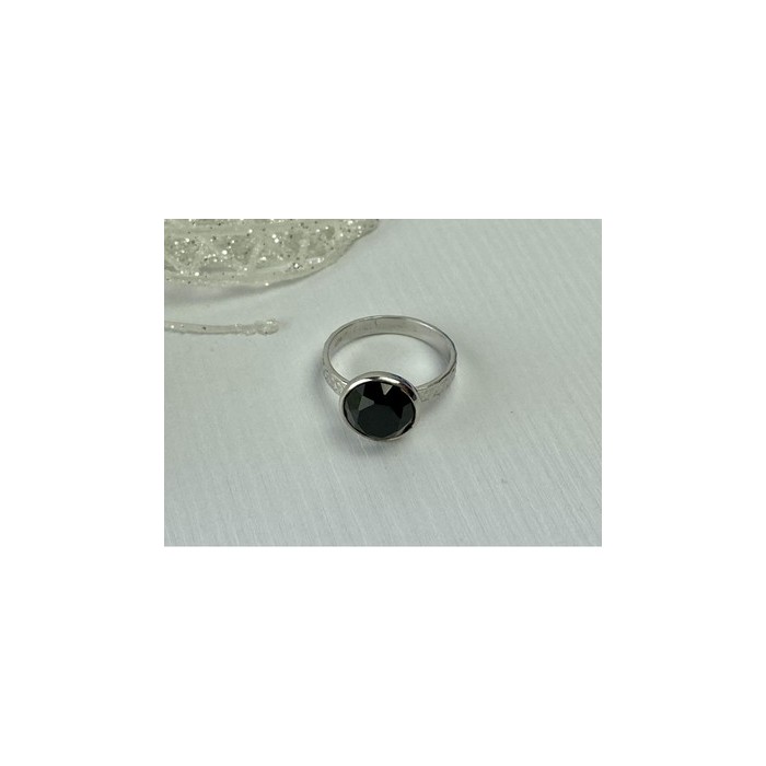 925 Sterling Silver Black Onyx Ring Size 8