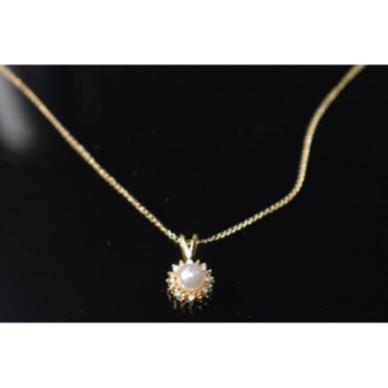 14K YELLOW GOLD PEARL & DIAMONDS CHAIN WITH PENDANT