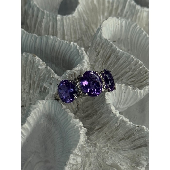 925 Sterling Silver Shiny Amethyst Ring Size 7