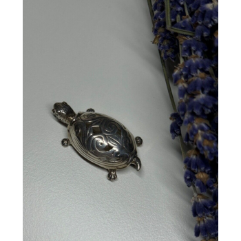 925 Sterling Silver Turtle Brooch