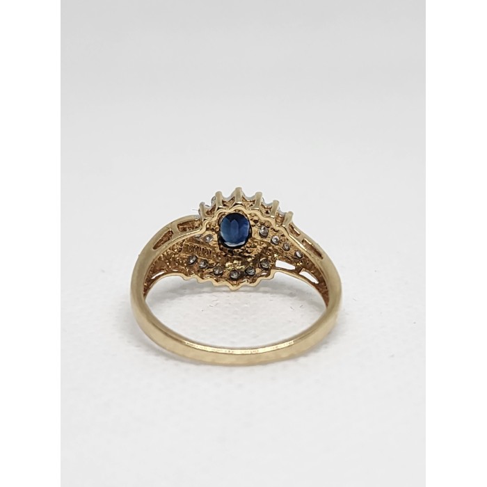 10K YELLOW GOLD  BLUE & WHITE SAPPHIRE RING SIZE 6