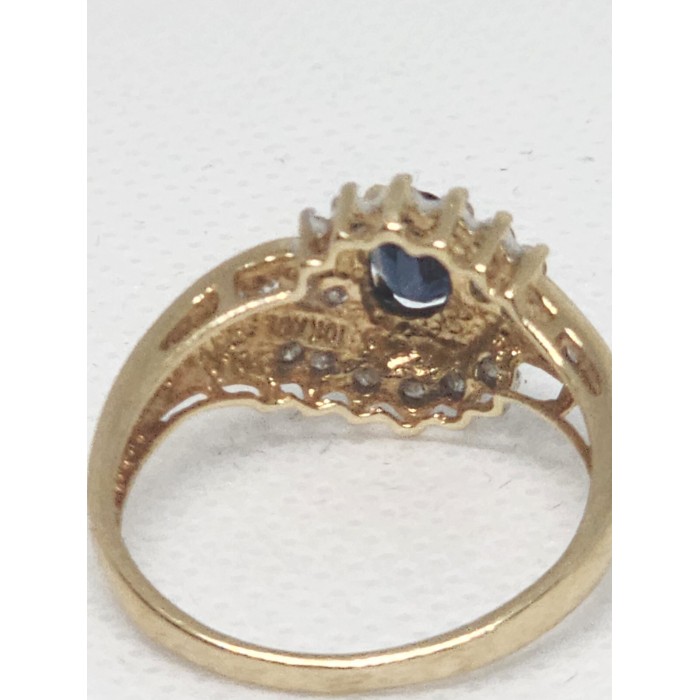 10K YELLOW GOLD  BLUE & WHITE SAPPHIRE RING SIZE 6