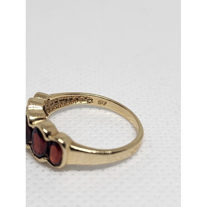 10K 417 YELLOW GOLD & GARNET RING MW SIZE 6