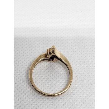 10K YELLOW GOLD SAPPHIRE & DIAMONDS RING  SIZE 5.5