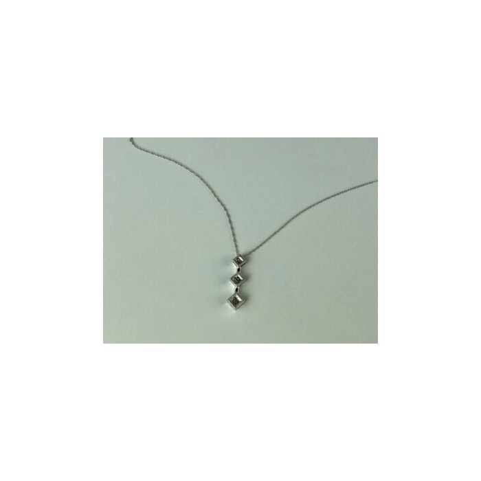 10K WHITE GOLD DIAMONDS CHAIN WITH PENDANT