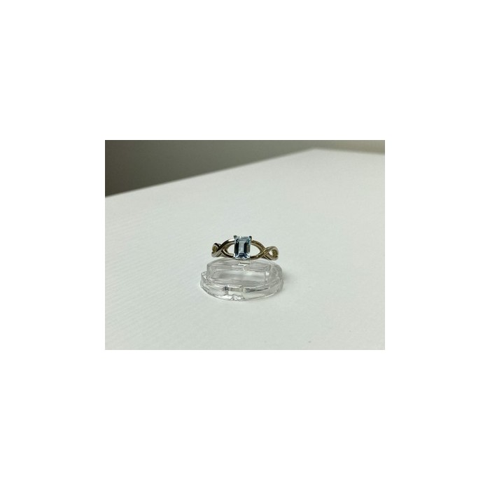 925 Sterling Silver Blue Spinel Ring Size 11.25