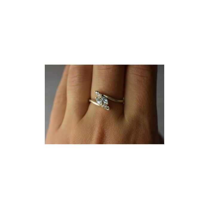 925 Sterling Silver Blue Spinel & CZ Ring Size 9