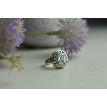 925 Sterling Silver Blue Spinel Openwork Ring Size 6