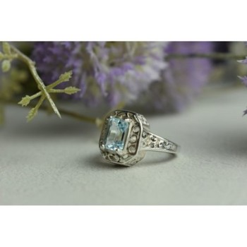 925 Sterling Silver Blue Spinel Openwork Ring Size 6