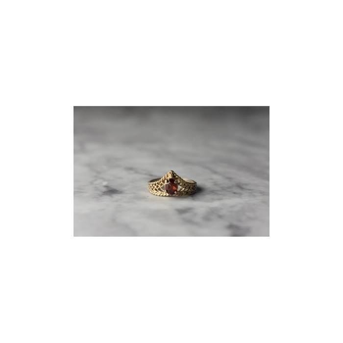 925 Sterling Silver Gold Plated Garnet Ring Size 5.5