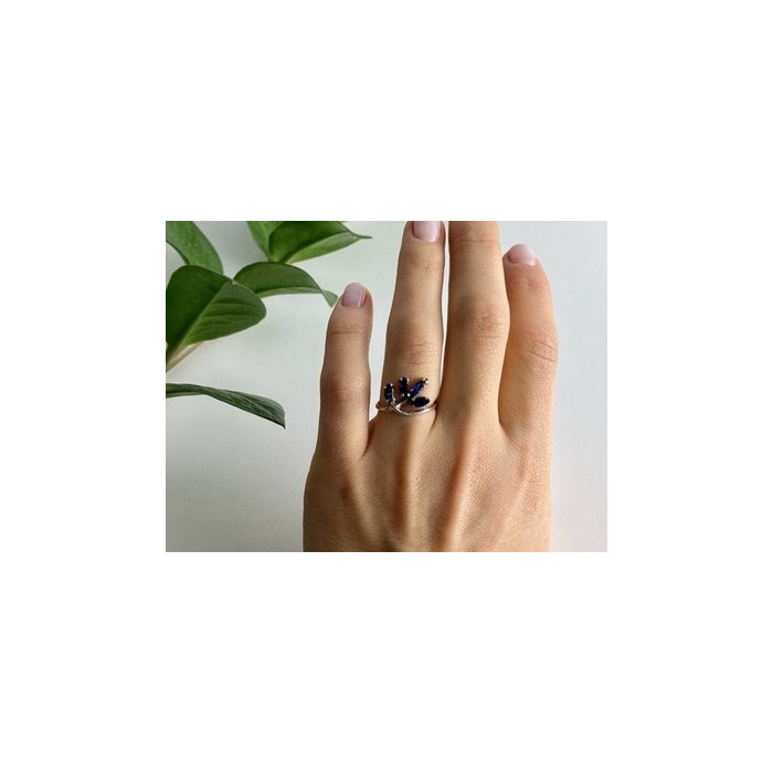 925 Sterling Silver Sapphires Ring Size 6.5