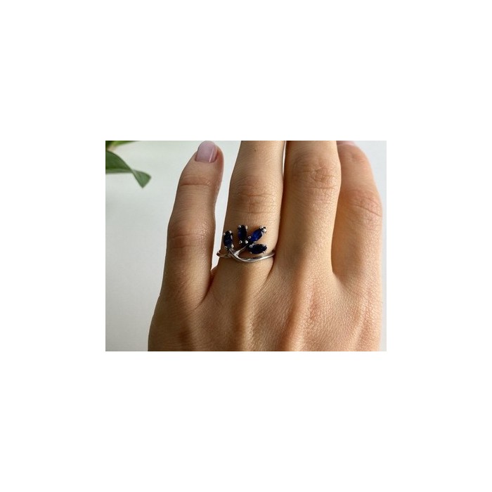925 Sterling Silver Sapphires Ring Size 6.5