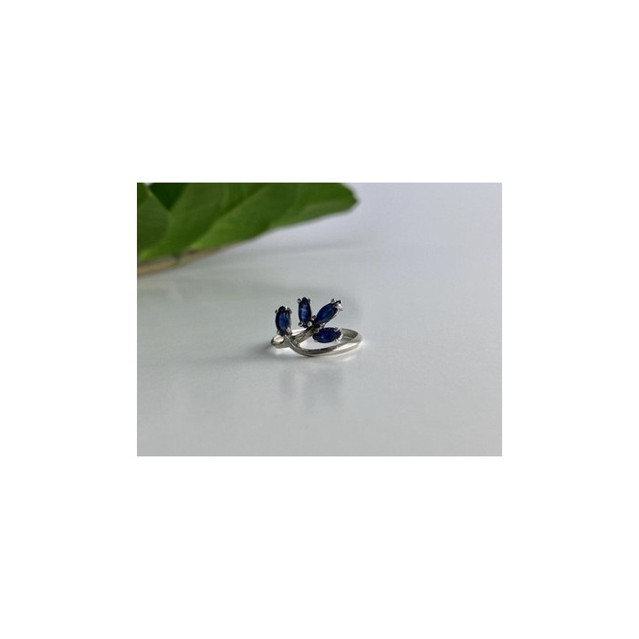 925 Sterling Silver Sapphires Ring Size 6.5