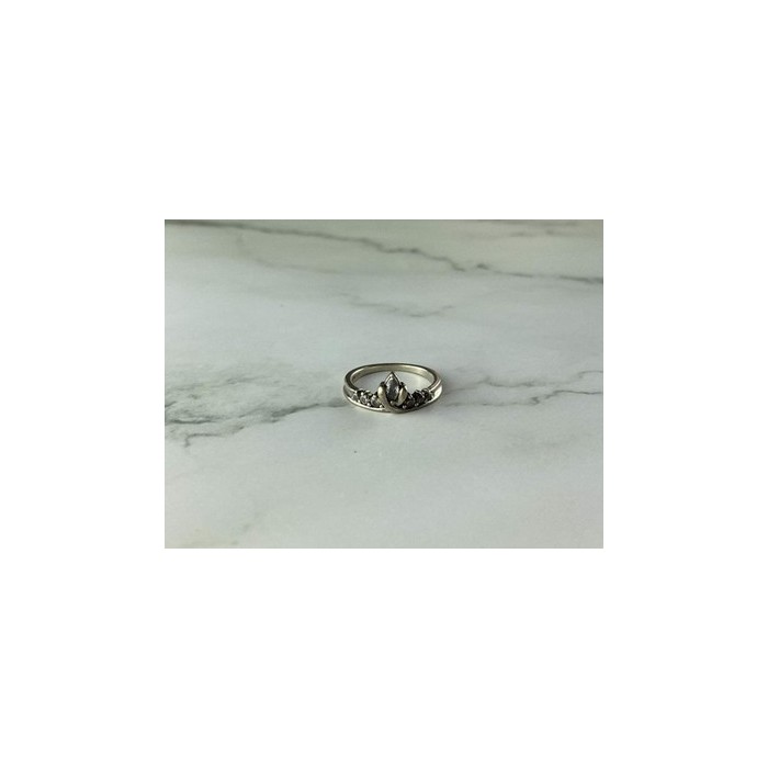 925 Sterling Silver White CZ Ring Size 5.5