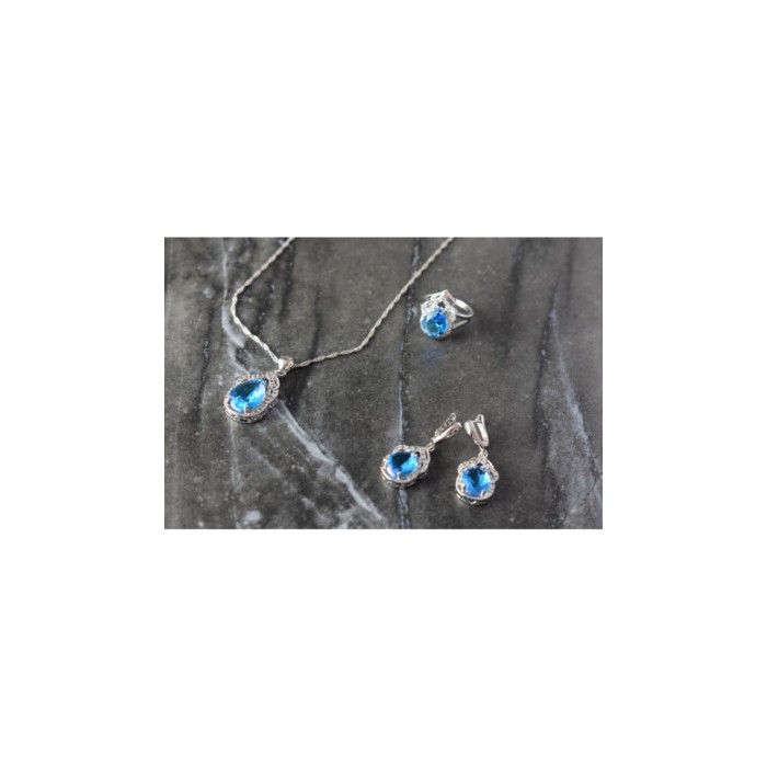 925 STERLING SILVER BLUE CZ ( IMITATION TOPAZ ) SET