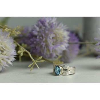 925 Sterling Silver Blue Spinel Ring Size 7