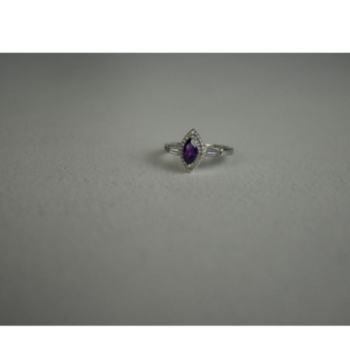 925 Sterling Silver Amethyst & Colorless Spinel Ring Size 8