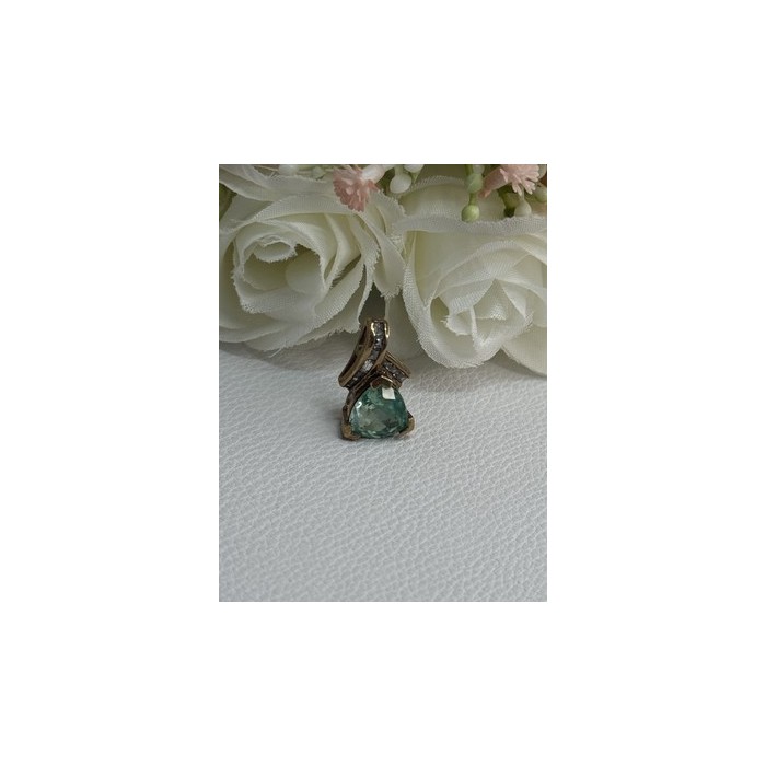 925 Sterling Silver Gold Plated Aquamarine & Beryl Pendant Length 0.76 Inch