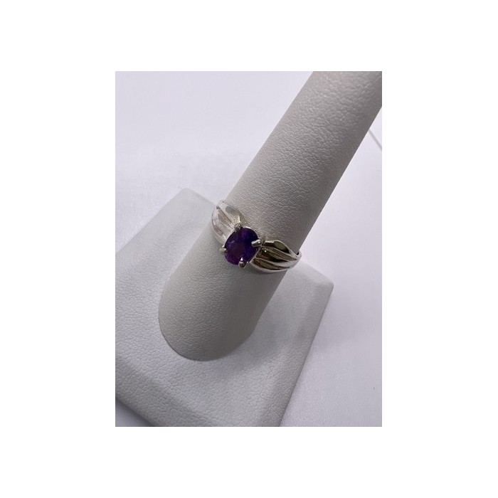 925 Sterling Silver Amethyst Ring Size 8