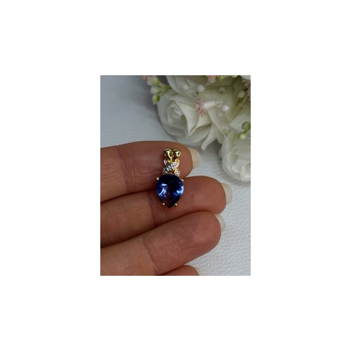 925 Sterling Silver Gold Plated Blue Spinel Pendant Length 0.75 Inch