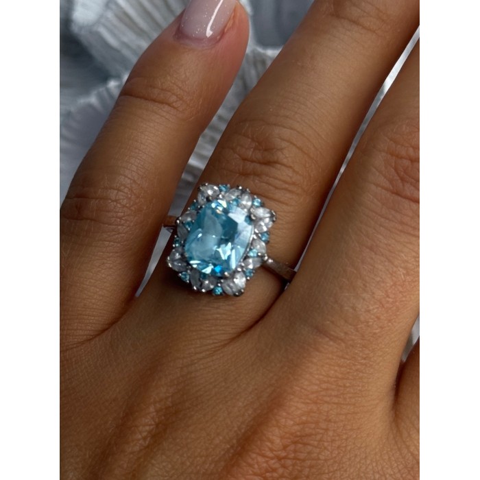 Beautiful 925 Sterling Silver Topaz & Beryl Ring Size 8