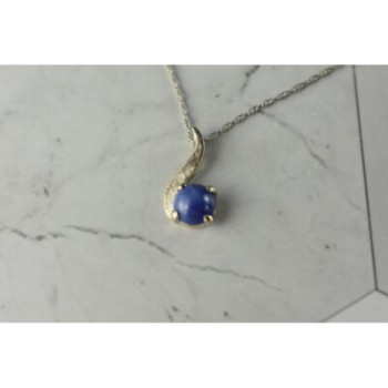 14K WHITE GOLD SAPPHIRE BLUE STAR CHAIN WITH PENDANT