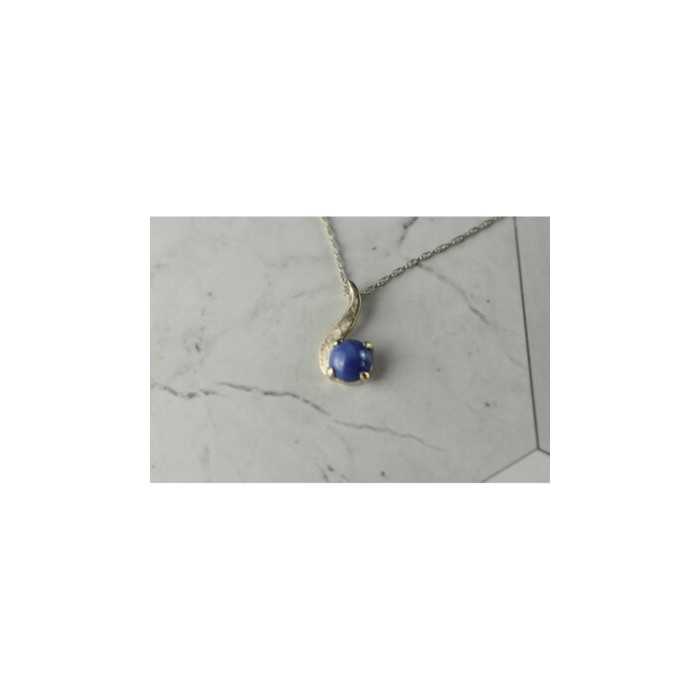 14K WHITE GOLD SAPPHIRE BLUE STAR CHAIN WITH PENDANT