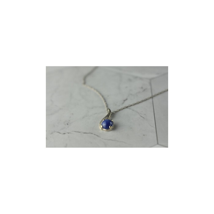 14K WHITE GOLD SAPPHIRE BLUE STAR CHAIN WITH PENDANT