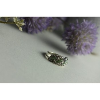 925 Sterling Silver Green Nephrite ( Jade ) & Marcasites Ring Size 8.5