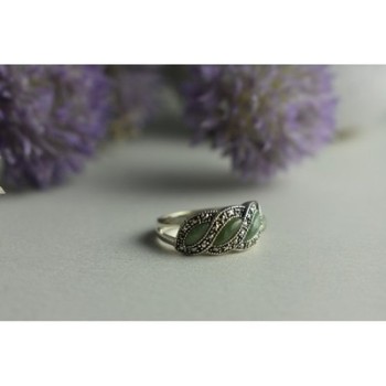 925 Sterling Silver Green Nephrite ( Jade ) & Marcasites Ring Size 8.5