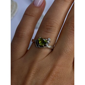 925 Sterling Silver Peridot Heart & Beryl Ring Size 8