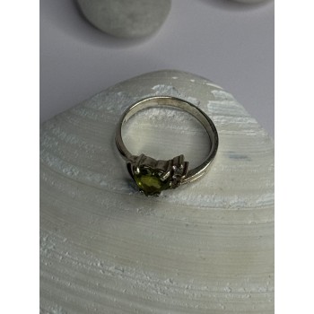 925 Sterling Silver Peridot Heart & Beryl Ring Size 8