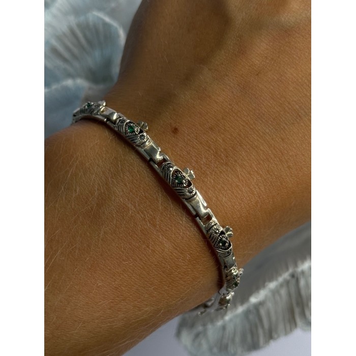 Vintage 925 Sterling Silver Heart Emerald & Marcasite Bracelet Length 7