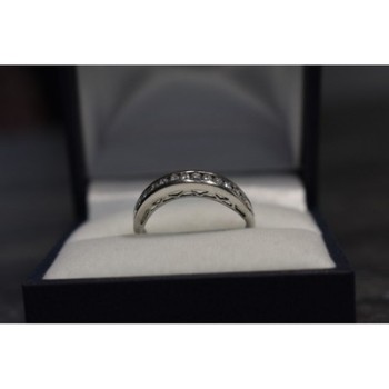 925 Sterling Silver CZ Band Ring Size 8