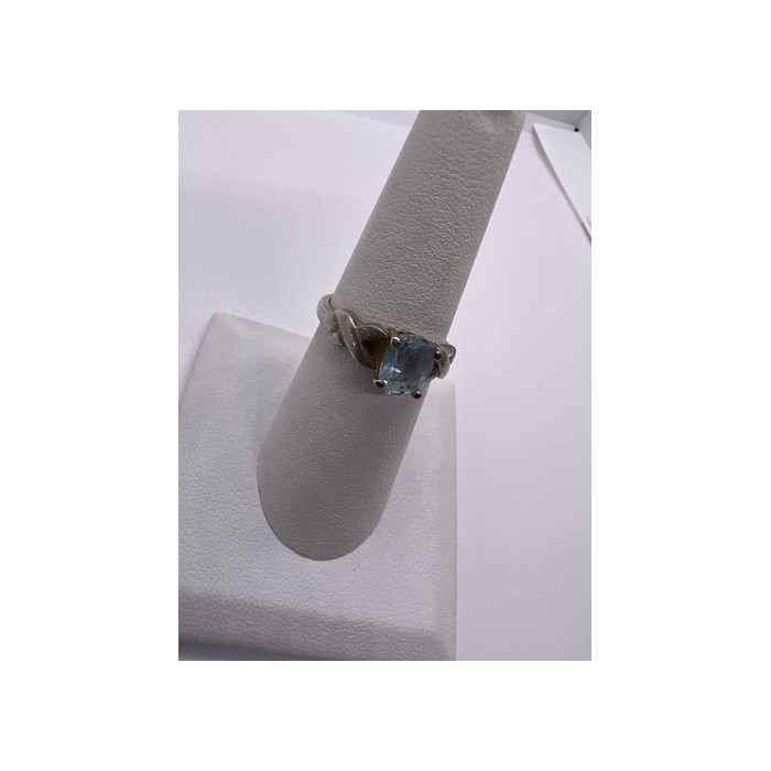 925 Sterling Silver Topaz Ring Size 6.5